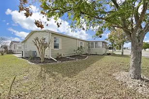 4874 Deerwood Dr, Lakeland, FL 33810 - Photo 5