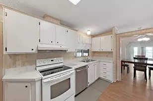 1819 Sherwood Hill Dr, Lakeland, FL 33810 - Photo 19