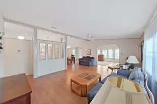 1819 Sherwood Hill Dr, Lakeland, FL 33810 - Photo 13