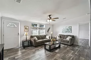 21 Roels St, Haines City, FL 33844 - Photo 3