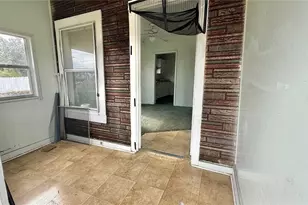 1607 2nd St SE, Winter Haven, FL 33880 - Photo 9