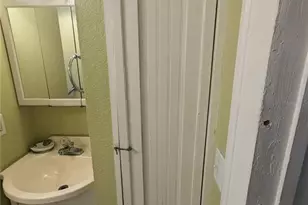 4517 Kenilworth Blvd, Sebring, FL 33870 - Photo 9