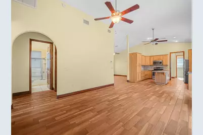 100 Reedy Creek Drive, Frostproof, FL 33843 - Photo 9