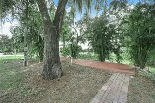 100 Reedy Creek Dr, Frostproof, FL 33843 - Photo 33