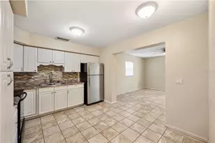 87 High St, Winter Haven, FL 33880 - Photo 7