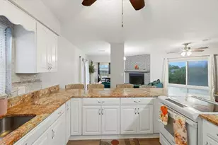 8837 Oakwood Dr, Lake Wales, FL 33898 - Photo 23