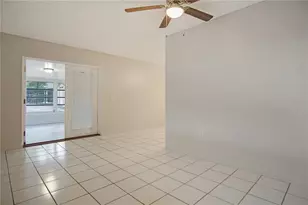 1438 Lake Bonny Dr W, Lakeland, FL 33801 - Photo 15