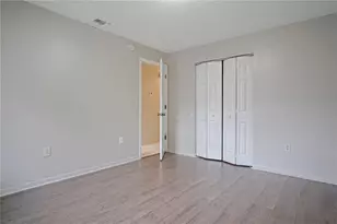 1438 Lake Bonny Dr W, Lakeland, FL 33801 - Photo 17