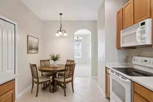 2925 Dayton Dr, Winter Haven, FL 33884 - Photo 13
