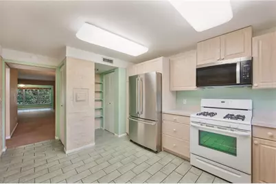 400 El Camino Drive #202, Winter Haven, FL 33884 - Photo 5