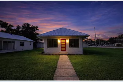 107 Avenue F SW, Winter Haven, FL 33880 - Photo 1