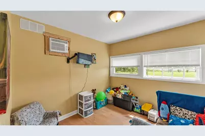 809 W Canal Street, Mulberry, FL 33860 - Photo 7