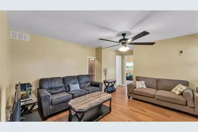 809 W Canal Street, Mulberry, FL 33860 - Photo 3