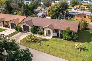 41 N 20th St, Haines City, FL 33844 - Photo 3