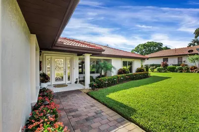 517 Clubhouse Drive, Lake Wales, FL 33898 - Photo 5