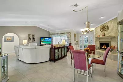 517 Clubhouse Drive, Lake Wales, FL 33898 - Photo 13