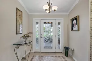 517 Clubhouse Dr, Lake Wales, FL 33898 - Photo 9