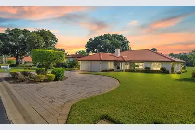 517 Clubhouse Drive, Lake Wales, FL 33898 - Photo 3