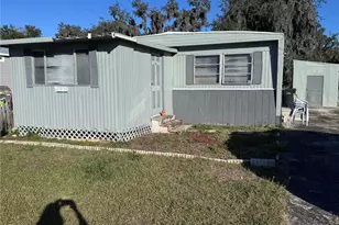 11 Robin Ln, Winter Haven, FL 33880 - Photo 1