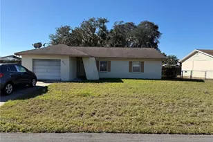 405 Hickory Ln, Winter Haven, FL 33880 - Photo 1