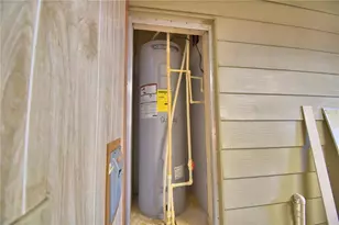 4319 Cherrywood St, Winter Haven, FL 33880 - Photo 9