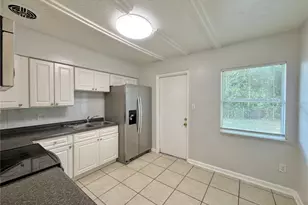 3102 Elm St, Winter Haven, FL 33881 - Photo 5