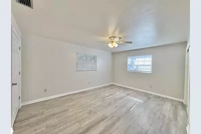 1390 10th Court NE, Winter Haven, FL 33881 - Photo 11
