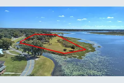 201 Lake Bonny Drive E, Lakeland, FL 33801 - Photo 1