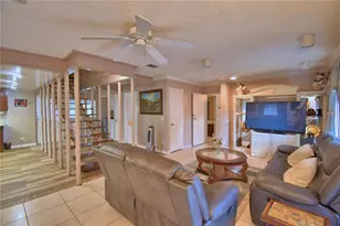 201 Lake Bonny Dr E, Lakeland, FL 33801 - Photo 19