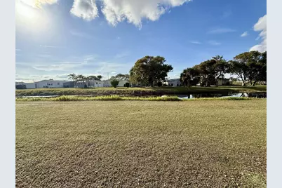 7041 Fairview Village Circle, Winter Haven, FL 33881 - Photo 17