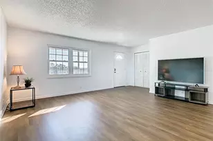 847 Sherwood Dr, Lake Wales, FL 33898 - Photo 11