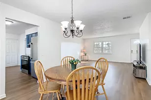 847 Sherwood Dr, Lake Wales, FL 33898 - Photo 9