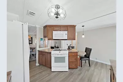 4815 Foxwood Blvd, Lakeland, FL 33810 - Photo 9