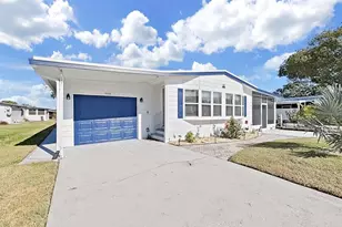 1570 Heather Hill Dr, Lakeland, FL 33810 - Photo 3