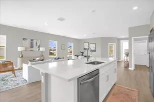 3333 W Edison Pl, Dunnellon, FL 34433 - Photo 9