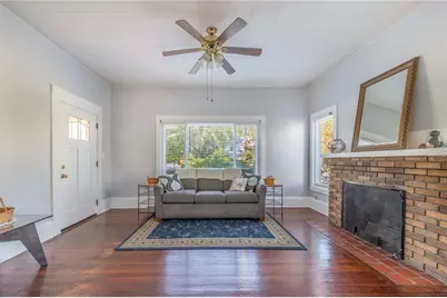 107 S 1st Street, Haines City, FL 33844 - Photo 9