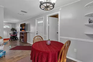 2632 Shadywood Pl, Lakeland, FL 33810 - Photo 9