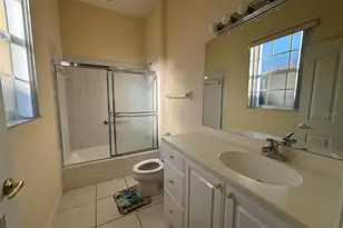 205 Lake Region Blvd S, Winter Haven, FL 33881 - Photo 13