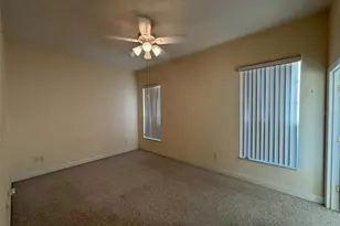 205 Lake Region Blvd S, Winter Haven, FL 33881 - Photo 9