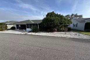 7040 Tamarind Dr, Lake Wales, FL 33898 - Photo 3