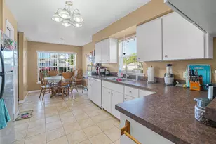 726 17th St NE, Winter Haven, FL 33881 - Photo 5