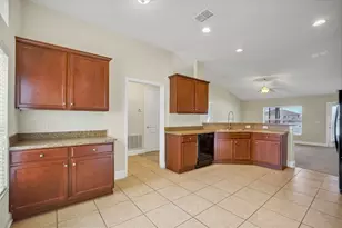 107 Mandolin Dr, Winter Haven, FL 33884 - Photo 7