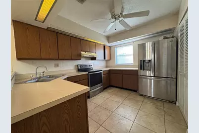 7 Dorset Drive, Kissimmee, FL 34758 - Photo 9