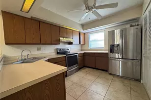 7 Dorset Dr, Kissimmee, FL 34758 - Photo 9