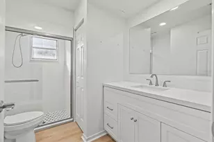 7233 56th Ave N, Saint Petersburg, FL 33709 - Photo 19