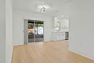 7233 56th Ave N, Saint Petersburg, FL 33709 - Photo 7