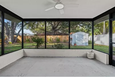 7233 56th Avenue N, Saint Petersburg, FL 33709 - Photo 15