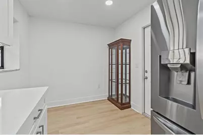 7233 56th Avenue N, Saint Petersburg, FL 33709 - Photo 13