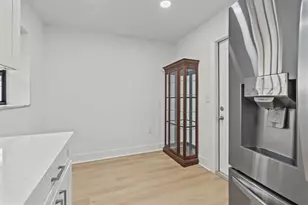 7233 56th Ave N, Saint Petersburg, FL 33709 - Photo 13