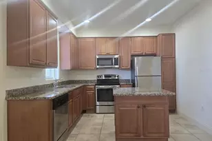 2520 Bella Vista Dr, Davenport, FL 33897 - Photo 11